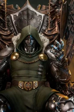 Marvel Rivals Gamerverse Estatua 1/3 Dr. Doom 69 cm