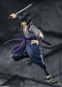 Naruto Shippuden Figura S.H. Figuarts Sasuke Uchiha -He who bears all Hatred- 15 cm