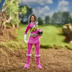 Power Rangers Lightning Collection Dino Charge Pink Ranger
