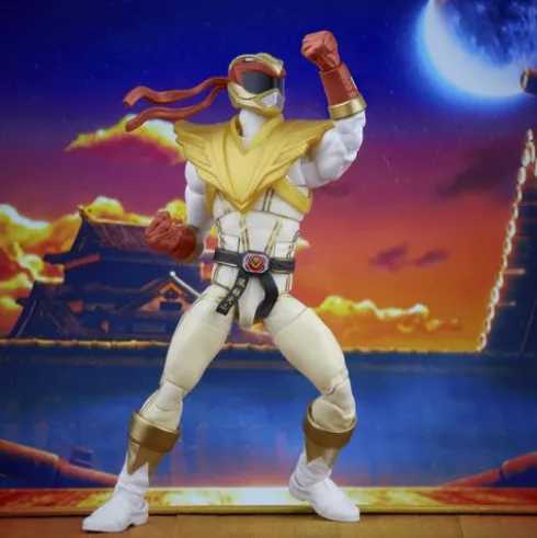 Power Rangers X Street Fighter Lightning Collection Morphed Ryu Crimson Hawk Ranger