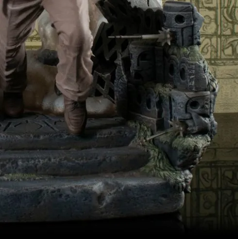 Raiders of the Lost Ark Indiana Jones (Escape with Idol) Deluxe Gallery Diorama
