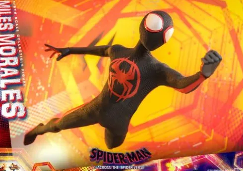 Spider-Man: Cruzando el Multiverso Figura Movie Masterpiece 1/6 Miles Morales 29 cm