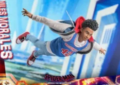 Spider-Man: Cruzando el Multiverso Figura Movie Masterpiece 1/6 Miles Morales 29 cm