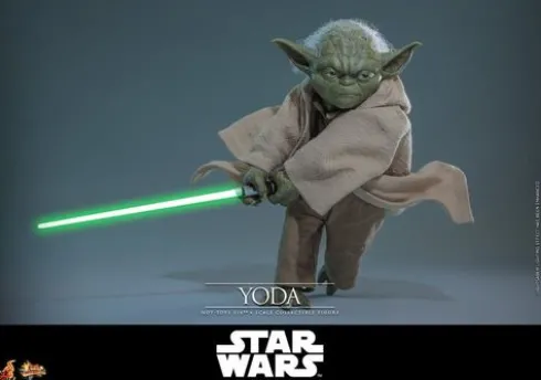 Star Wars: La Venganza de los Sith Movie Masterpiece Figura 1/6 Yoda 14 cm