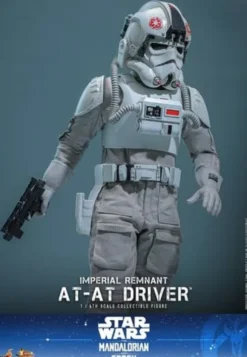 Star Wars Movie Masterpiece Figura 1/6 Imperial Remnant AT-AT Driver 30 cm