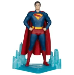 Superman (2025) DC Multiverse Figura Mega Superman 28 cm