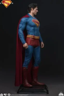 Superman 2025 Estatua tamaño real Superman 208 cm