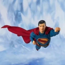 Superman 2025 Figura S.H.Figuarts Superman 16 cm