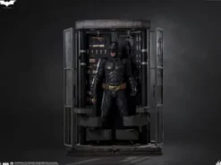 The Dark Knight Estatua tamaño real Batman Ultimate Edition 207 cm
