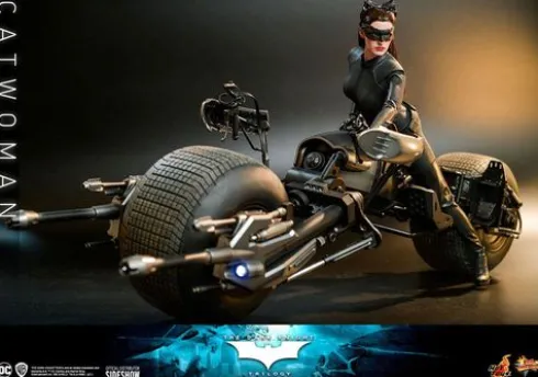 The Dark Knight Trilogy Figura Movie Masterpiece 1/6 Catwoman 29 cm