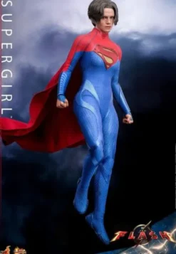 The Flash Figura Movie Masterpiece 1/6 Supergirl 28 cm