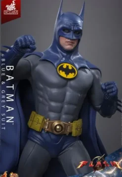 The Flash Movie Masterpiece Action Figure 1/6 Batman (Blue & Grey Suit) Limited Edition Hot Toys Exclusive 30 cm