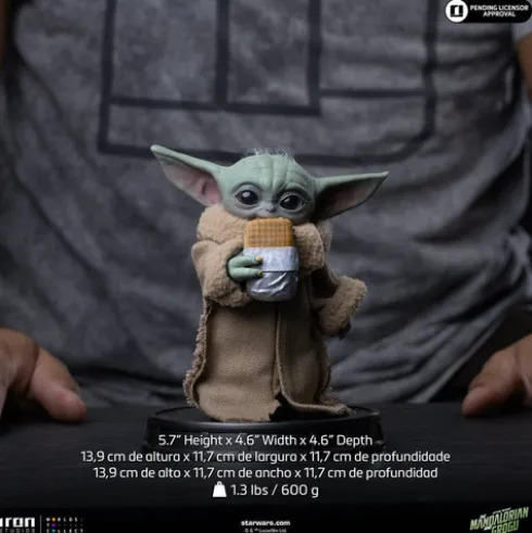 The Mandalorian & Grogu Grogu Collection Estatua Grogu Food Cart Snack