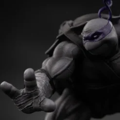 Tortugas Ninja Estatua 1/10 Art Scale Donatello Black and White Variant 26 cm exclusive