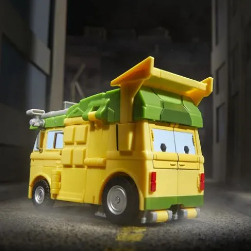 Transformers Collaborative Teenage Mutant Ninja Turtles x Transformers Party Wallop