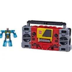 Transformers Generations Legacy Voyager Autobot Blaster & Eject