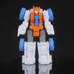 Transformers Generations Selects Titan Class Guardian Robot & Lunar-Tread