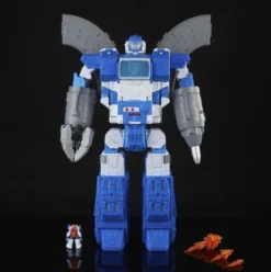 Transformers Generations Selects Titan Class Guardian Robot & Lunar-Tread
