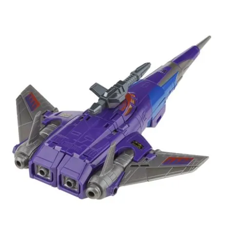 Transformers Generations Selects Voyager Cyclonus and Nightstick