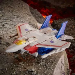 Transformers Generations War for Cybertron: Kingdom Core Class WFC-K12 Starscream
