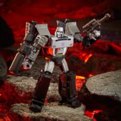 Transformers Generations War for Cybertron: Kingdom Core Class WFC-K13 Megatron