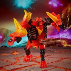 Transformers Generations WfC Deluxe WFC-K39 Tricranius Beast Power Fire Blasts