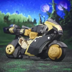 Transformers Legacy Evolution Animated Universe Prowl