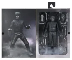 Universal Monsters Figura Ultimate The Wolf Man (Black & White) 18 cm