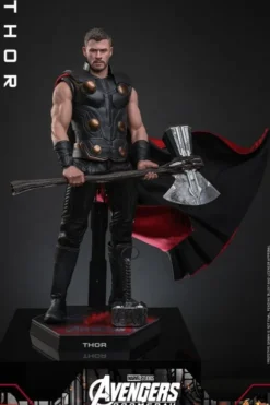 Vengadores: Doomsday Movie Masterpiece Figura 1/6 Thor 32 cm