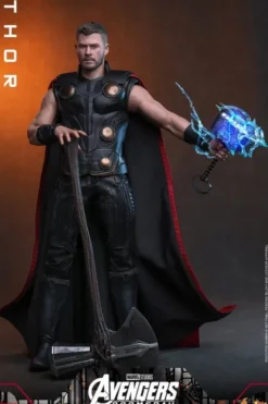 Vengadores: Doomsday Movie Masterpiece Figura 1/6 Thor 32 cm