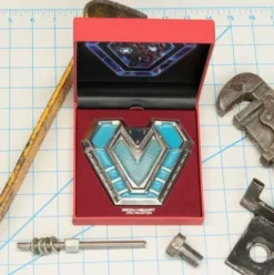 Wakanda Forever Iron Heart Arc Reactor Réplica que brilla en la oscuridad Pin magnético