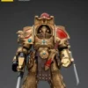 Warhammer The Horus Heresy Figura 1/18 Legio Custodes Aquilon Terminator Squad Aquilon with Infernus Firepike 14 cm