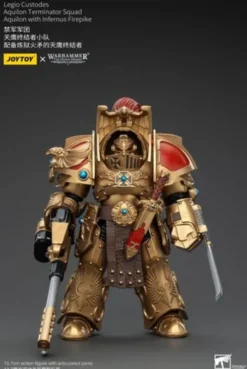 Warhammer The Horus Heresy Figura 1/18 Legio Custodes Aquilon Terminator Squad Aquilon with Infernus Firepike 14 cm