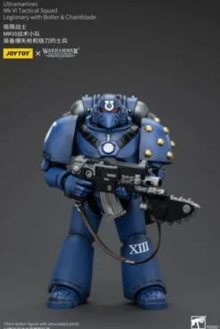 Warhammer The Horus Heresy Figura 1/18 Ultramarines MK VI Tactical Squad Legionary with Bolter& Chainblade 20 cm