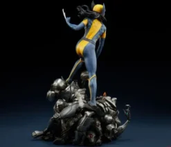 Wolverine: X-23 Uncaged Sideshow Premium Format