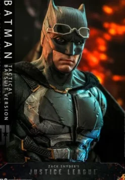 Zack Snyder`s Justice League Figura 1/6 Batman (Tactical Batsuit Version) 33 cm
